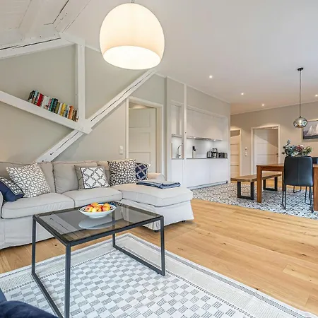 Σπίτι διακοπών Idyllic Retreat On The Banks Of The Schlei