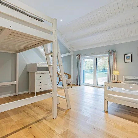 Idyllic Retreat On The Banks Of The Schlei Сasa de vacaciones